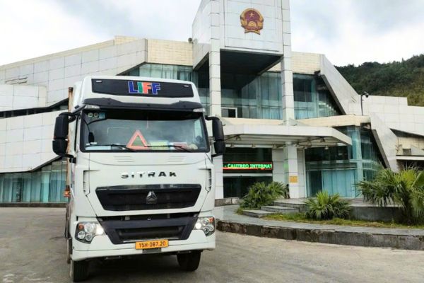 Dịch vụ vận chuyển hàng quá cảnh Lào - Việt Nam - Trung Quốc uy tín của Lacco logistics
