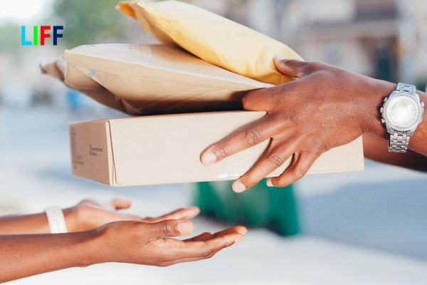 Đơn vị chuyển phát nhanh uy tín, minh bạch về chi phí