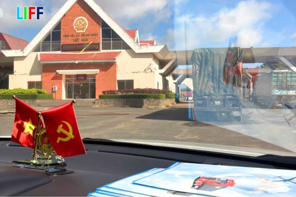 Danh sách cửa khẩu vận chuyển hàng hóa xuất nhập khẩu chính tuyến Việt Nam - Camphuchia
